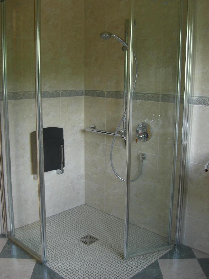Ferienwohnung Alter Weinberg 사르부르크 외부 사진