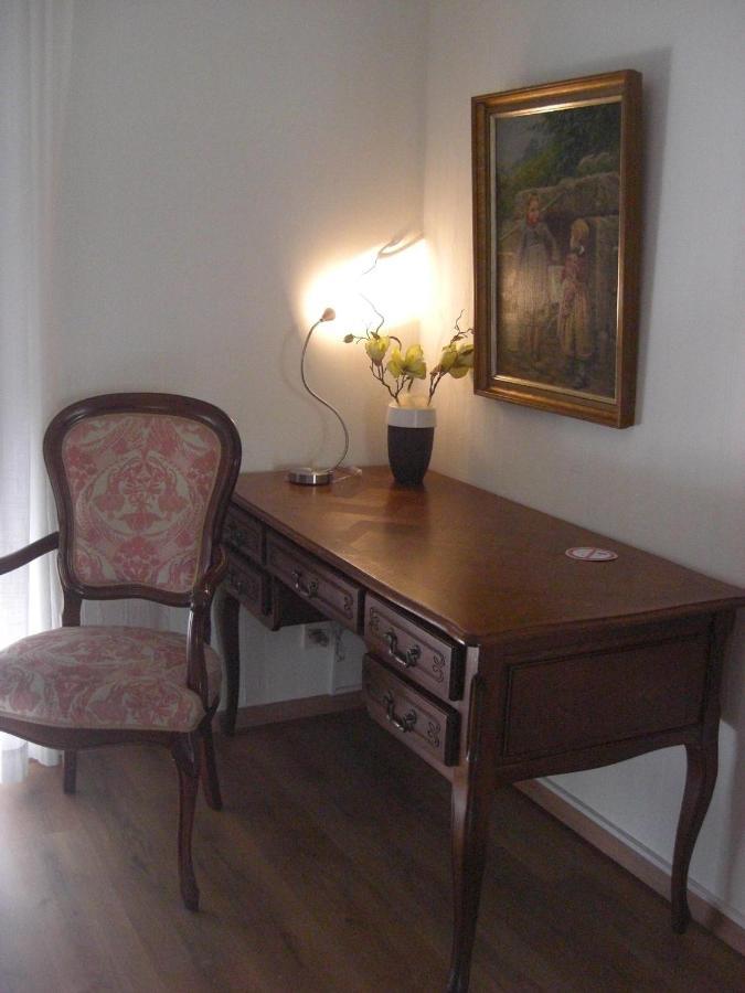 Ferienwohnung Alter Weinberg 사르부르크 외부 사진